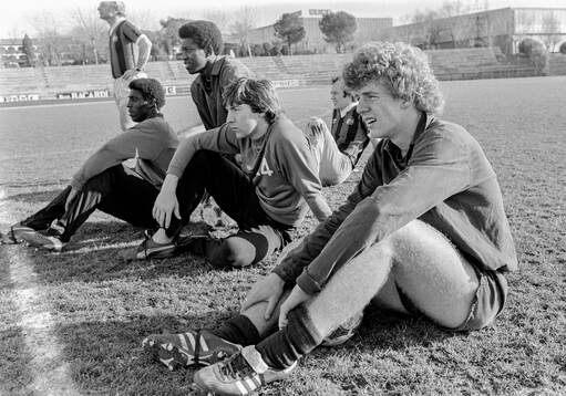 Dave Bennett, Steve MacKenzie and Tommy Caton resting at