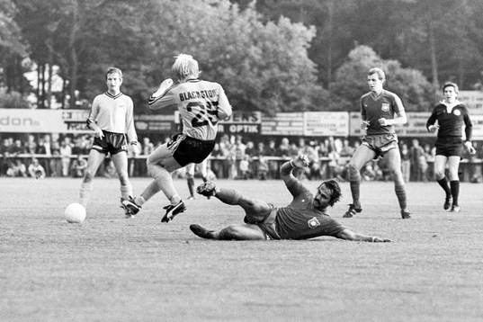 Tuffa tag i matchen