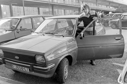 Allan Simonsen at his car