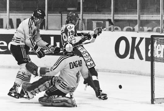 Jörgen Pettersson, Västra Frölunda oroar Per Lindbergh,