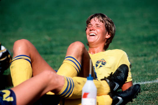 Pia Sundhage, Sverige