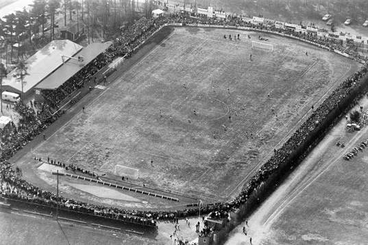 Allsvensk premiär för Mjällby. Flygbild över