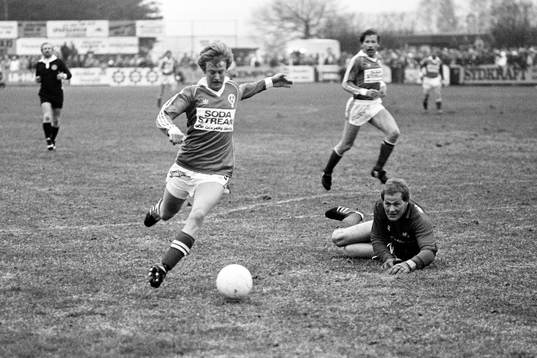 Glenn Martindahl, Åtvidaberg rundar mjällbys målvakt
