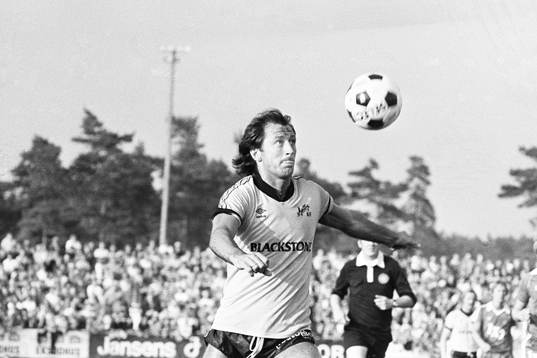 Frank Worthington, Mjällby