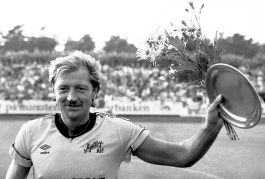 Frank Worthington, Mjällby