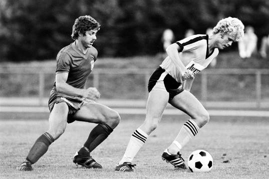 Sven Bertilsson, Hässleholm med bollen