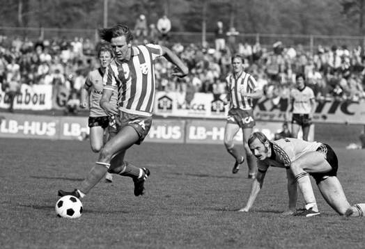 Dan Corneliusson, Göteborg med bollen