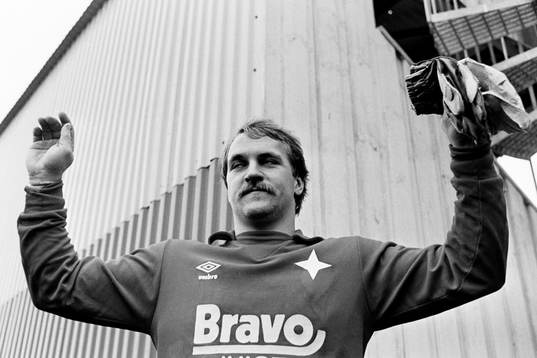 Bo Theander, målvakt i IFK Malmö jublar