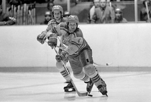 Stig Östling med pucken