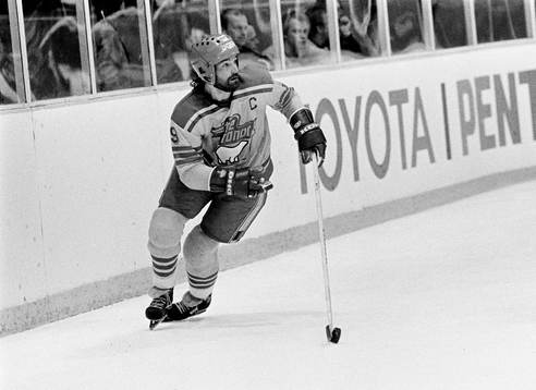 Mats Waltin med pucken