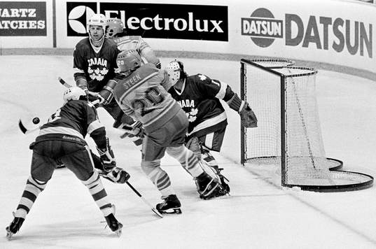 Thomas Steen och Philippe Myre, målvakt i Kanada