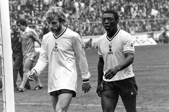 Tottenhams Steve Archibald and Garth Crooks
