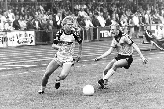 Lars-Olof Persson, Hässleholm med bollen