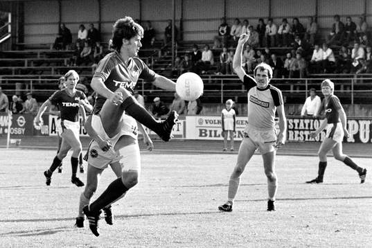 Steve Gardner, Karlskrona med bollen