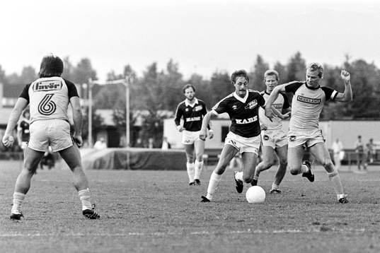 Dan Granqvist, Hässleholm till höger i bild