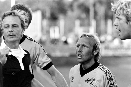 Domare Efon Ask, Malmö och Sven-Bertil Andersson, Mjällby