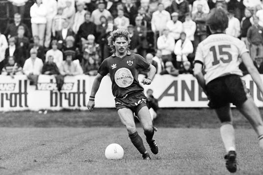 Pat Jörliden, Helsingborg med bollen