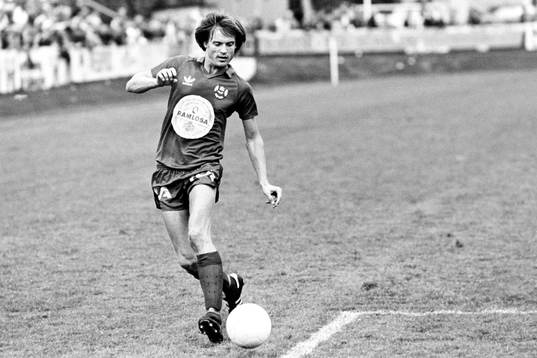 Pär-Olof Ohlsson. Helsingborg med bollen