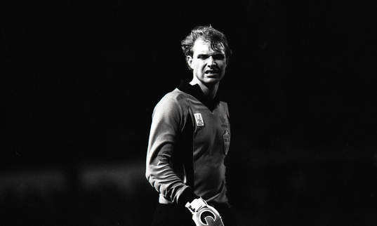 Thomas Ravelli, målvakt