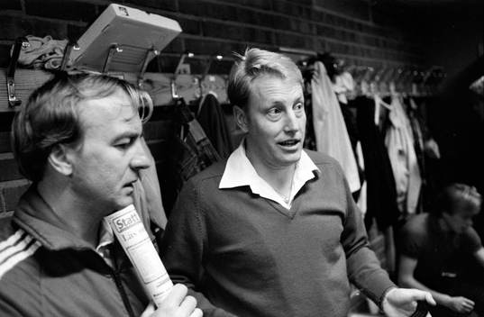 Bo Johansson, tränare i Öster till höger
