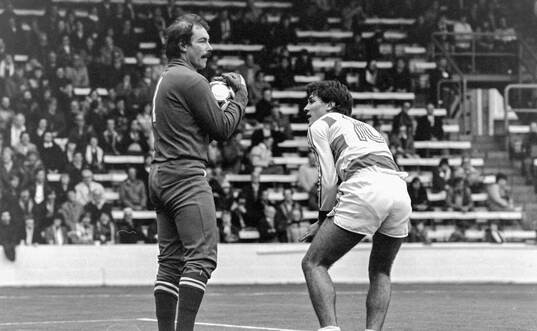 Football, English Divison Two, Queens Park Rangers -