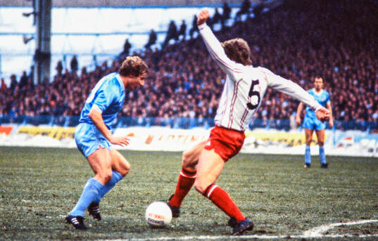 Footboll, English Division One, Manchester City -