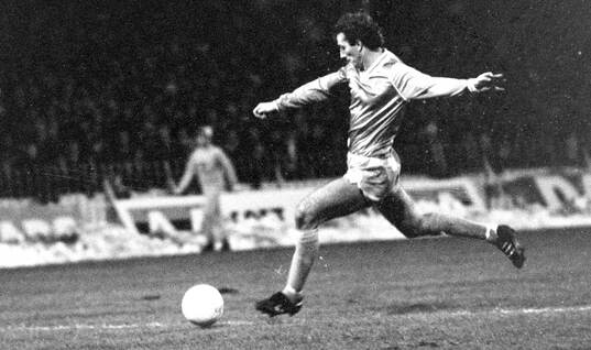 Footboll, English Division One, Manchester City -