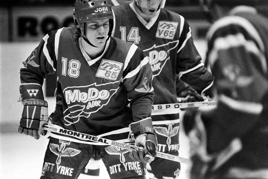 Lars Nyberg, Modo
