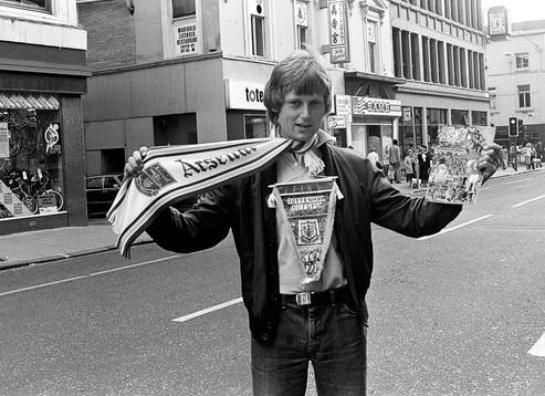 Stefan Thylin, fotbollsexpert och arsenalsupporter