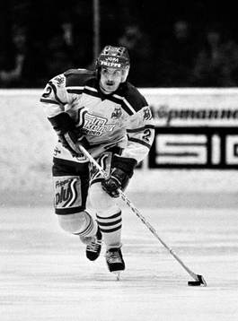 Tommy Samuelsson, Sverige