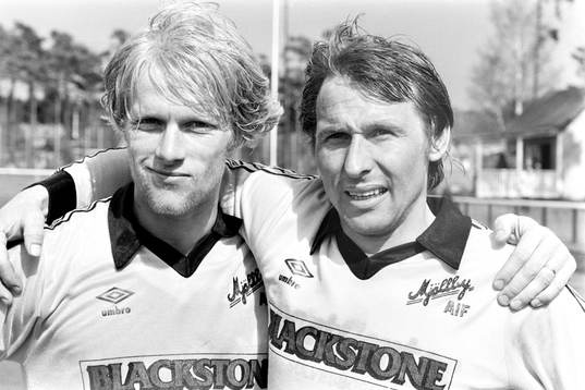 Mjällbys målskyttar Lennart Weidenstolpe och Bo Andersson