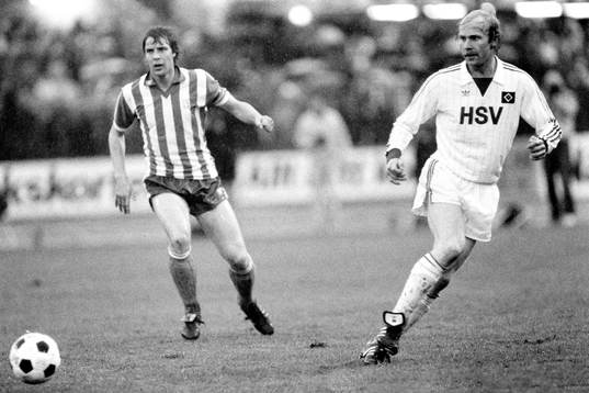 Conny Karlsson, Göteborg i bakgrunden