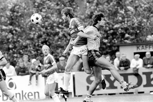 Kamp om bollen