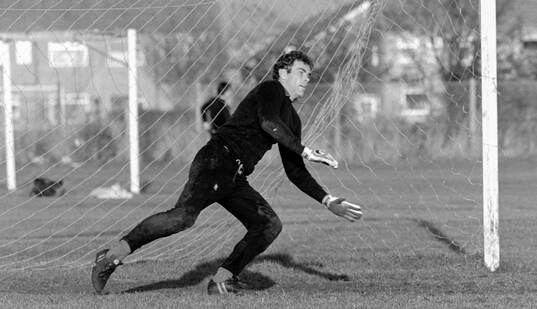 Goalkeeper Jan Möller at a training session