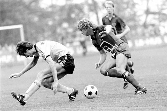 Lennart Johansson, Mjällby och Pat Jörliden, Helsingborg