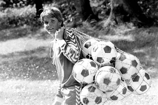Pia Sundhage, Sverige