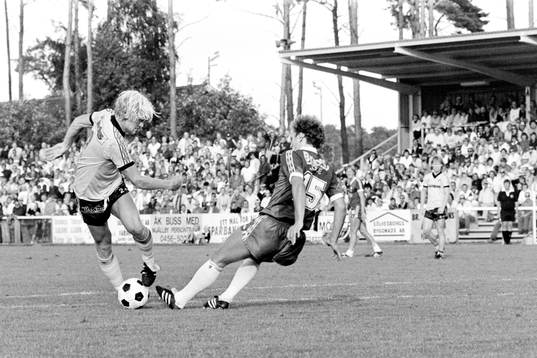 Bläddra bland fler bilder av Fotboll, Div 2 Södra, Mjällby - IFK Malmö, 1-0
