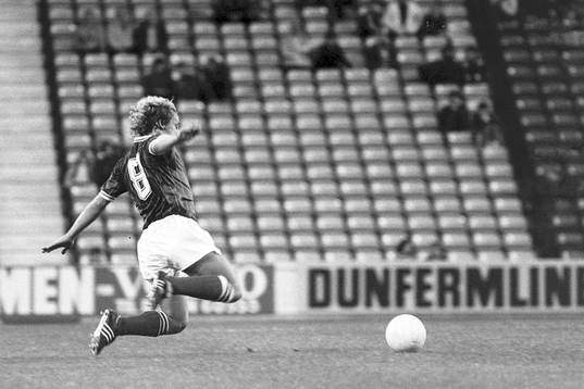 Robert Prytz, proffs i Glasgow