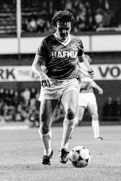 Evertons John Bailey