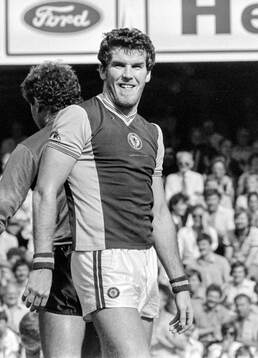 Southampton - Aston Villa: Aston Villas Peter Withe