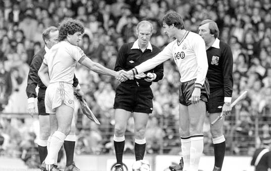 Football, Division Two, England 1982-1983, Bolton -