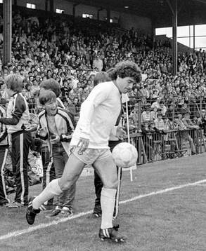 Football, Division Two, England 1982-1983, Bolton -