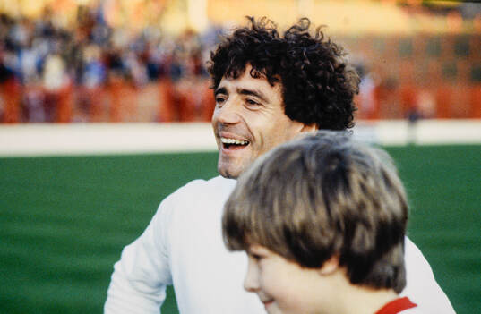 Football, Division Two, England 1982-1983, Newcastle -