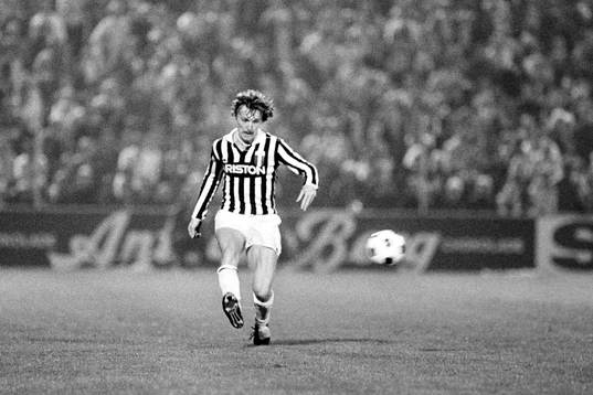 Zbigniew Boniek, Juventus med bollen
