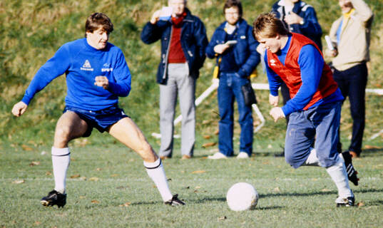 Football, Division One, England, Tottenham, Training