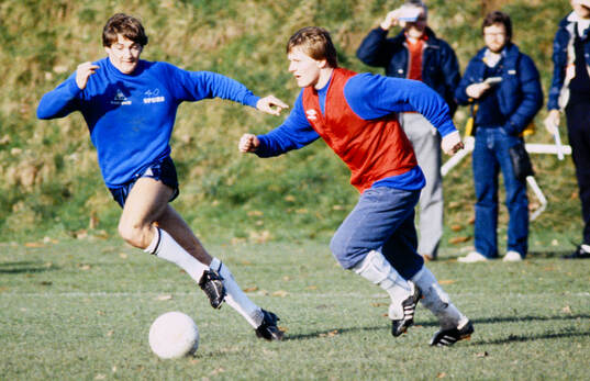 Football, Division One, England, Tottenham, Training