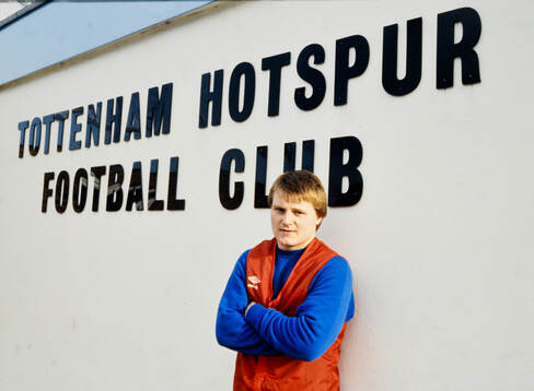Football, Division One, England, Tottenham, Training