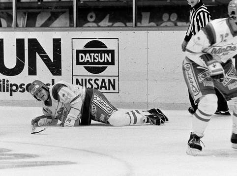 Lars Nyberg, Modo