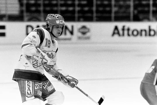 Lars Nyberg, Modo