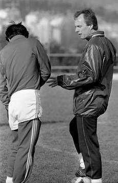 Sven-Göran Eriksson, Tränare i Benfica